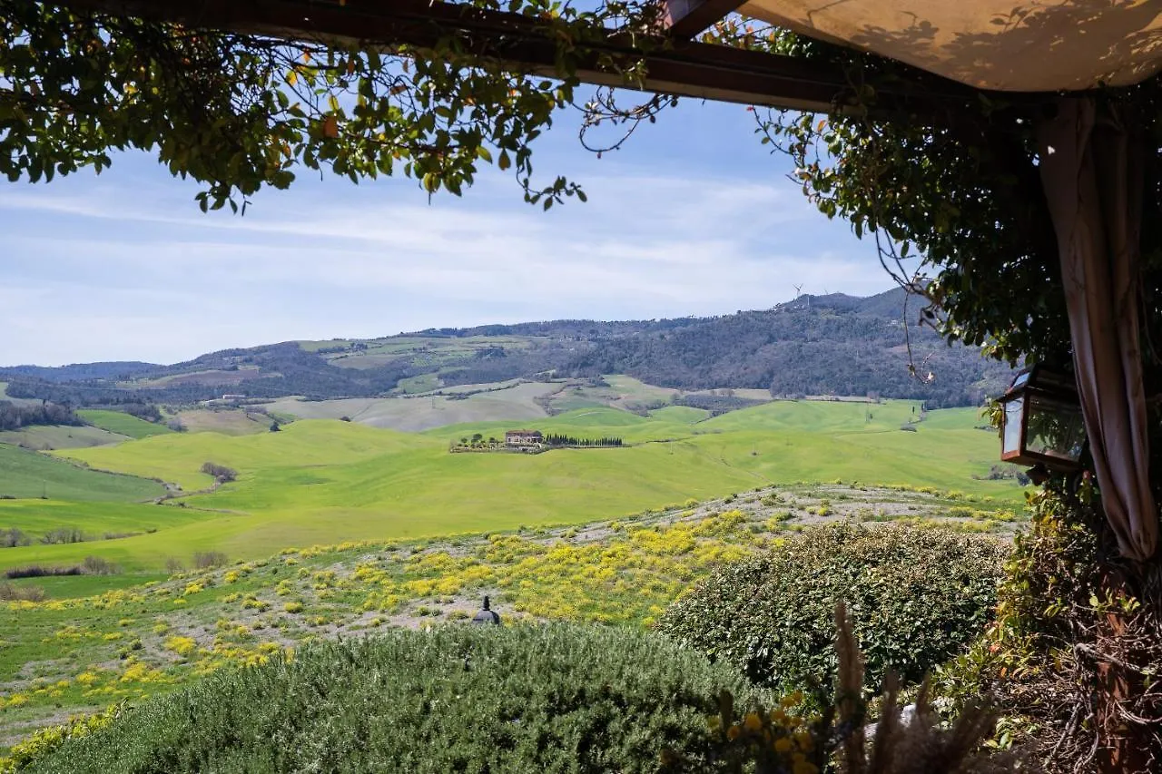 Apartment Toscana Amore Mio, Stunning View & 14Min Volterra Montecatini Val di Cecina